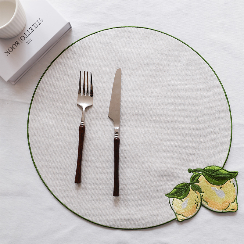 Circum Cloth Placemats